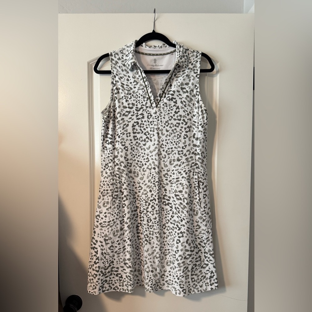 Tommy Bahama Athletic style Leopard Print Sleeveless Dress